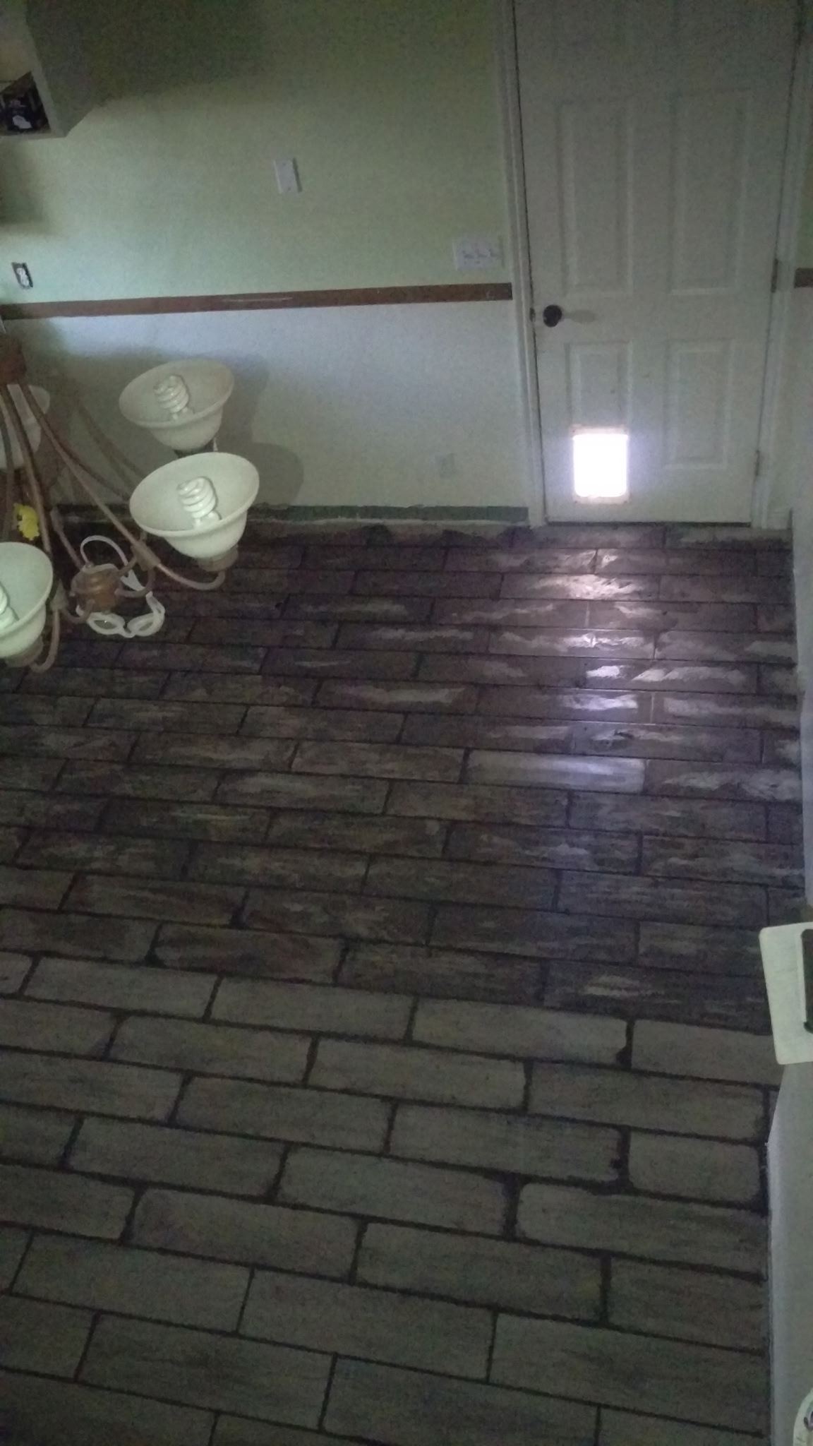 Finished tile flooring