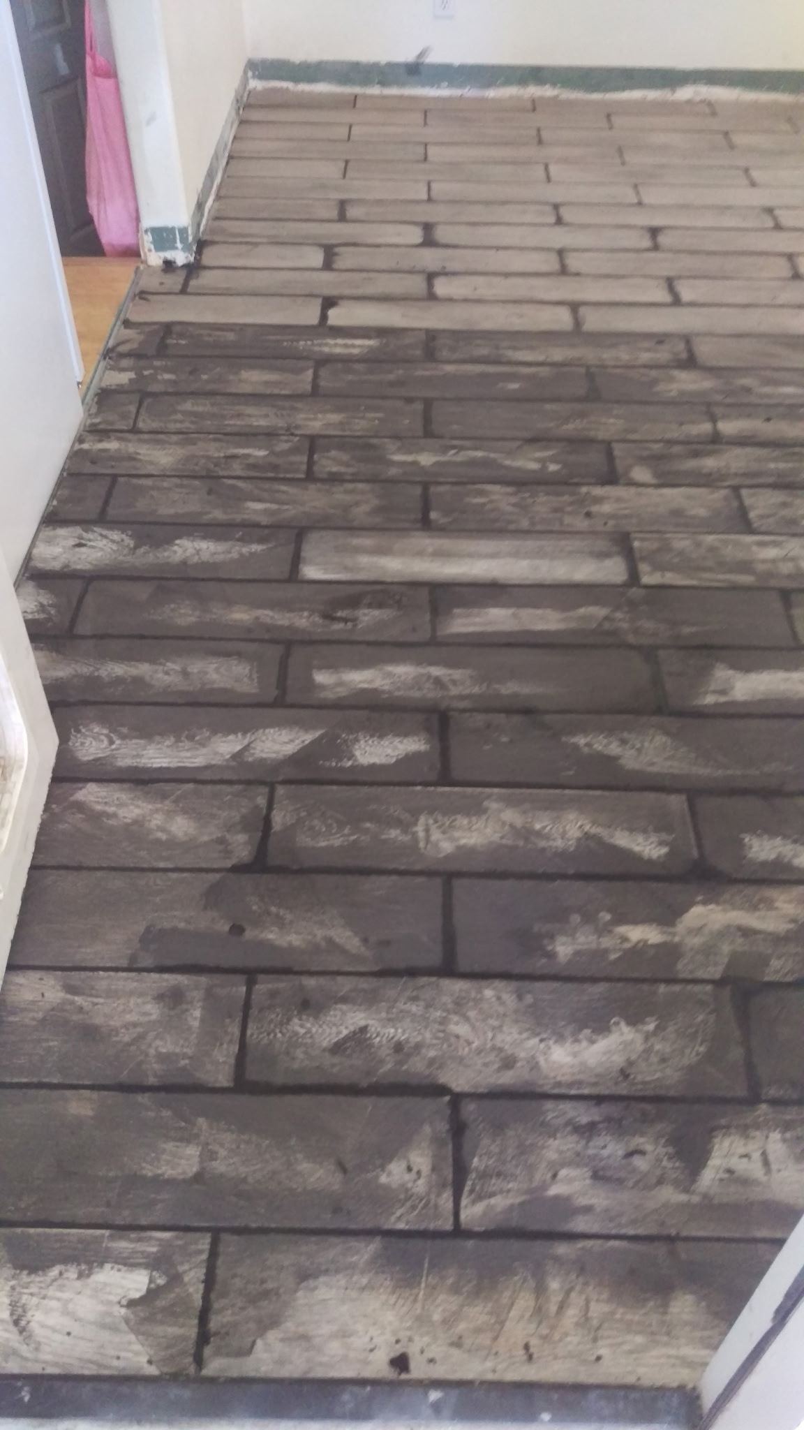 Finished tile flooring