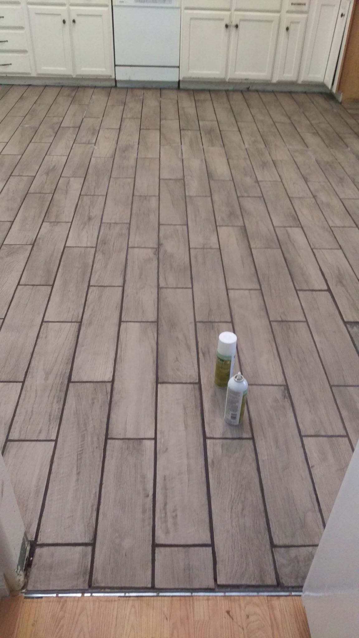 Finished tile flooring