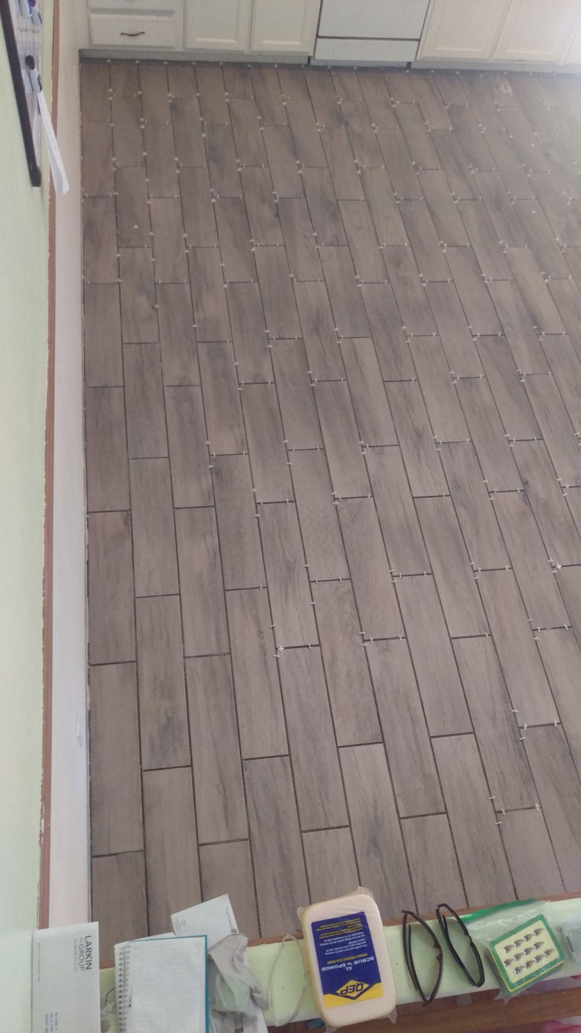 New tile set with spacers